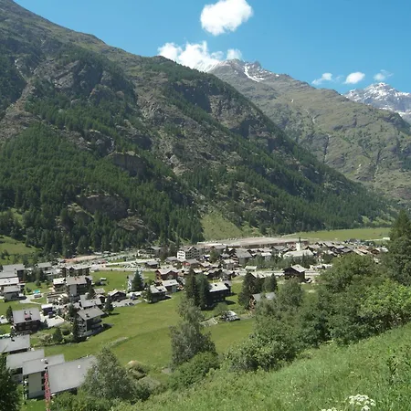 Apartment Dianthus-3 By Interhome Zermatt