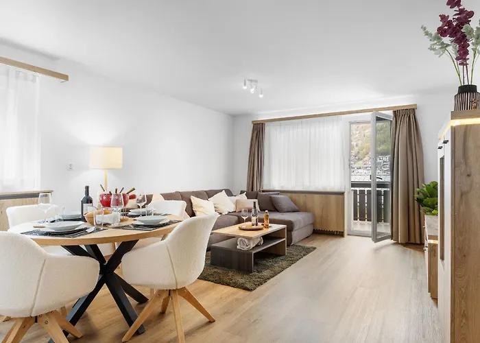 Dianthus-3 By Interhome * 采尔马特